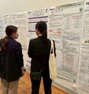 第84回日本公衆衛生学会総会-ポスター発表風景_R1007